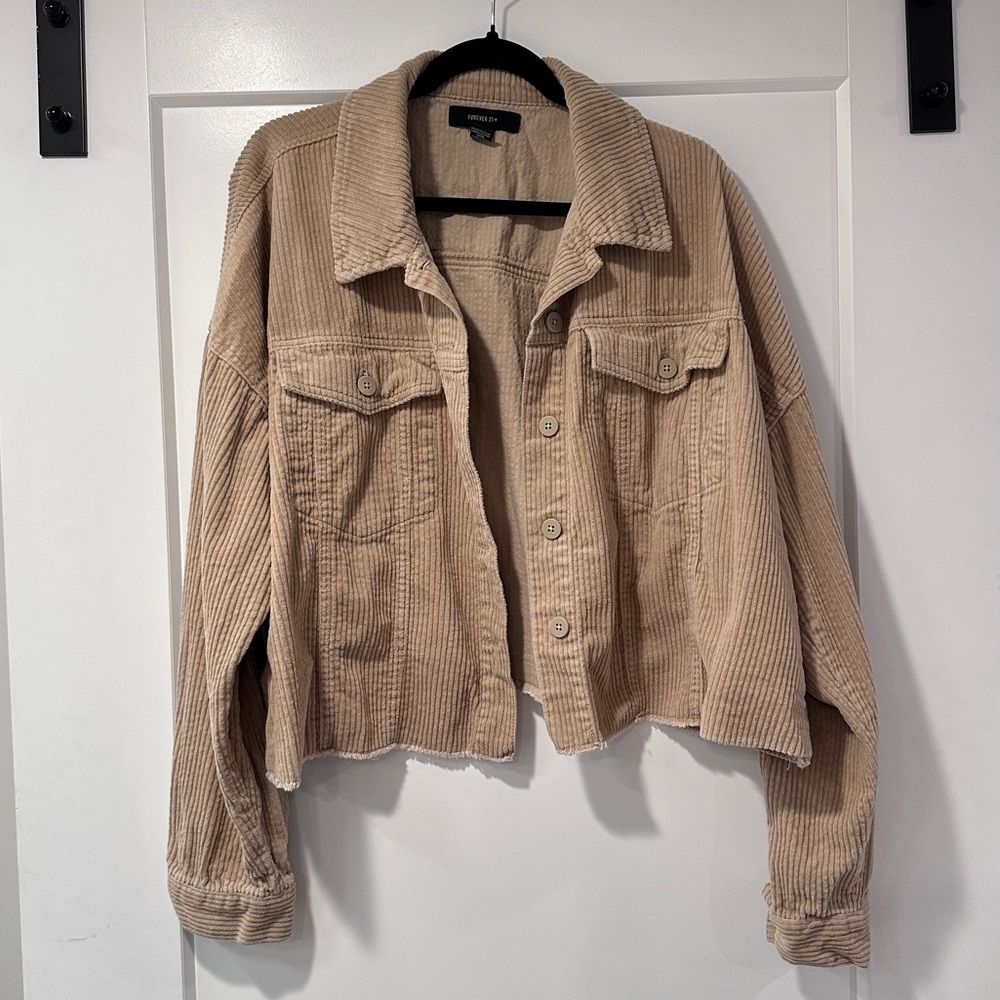 Oversized an cropped corduroy jacket